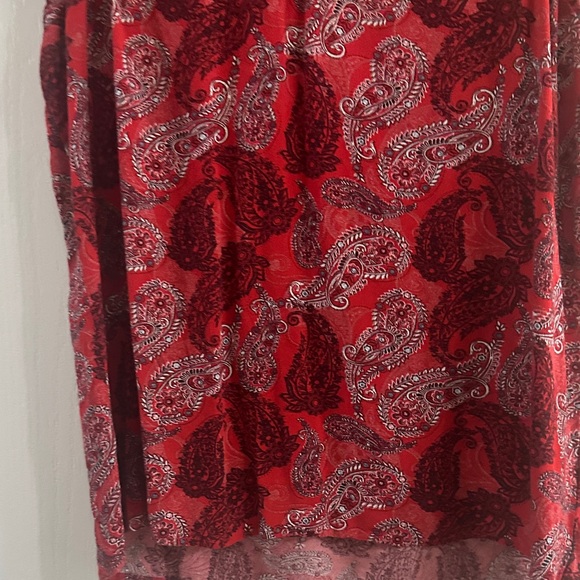 Chic Red Paisley Women's Blouse with flutter sleeves - Picture 6 of 8
